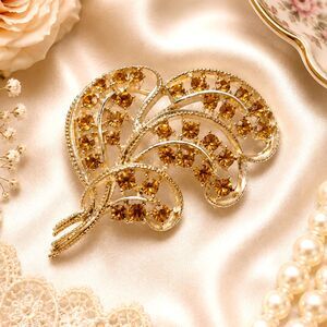 Vintage Mid Century Gold Tone Golden Rhinestone Freeform Brooch